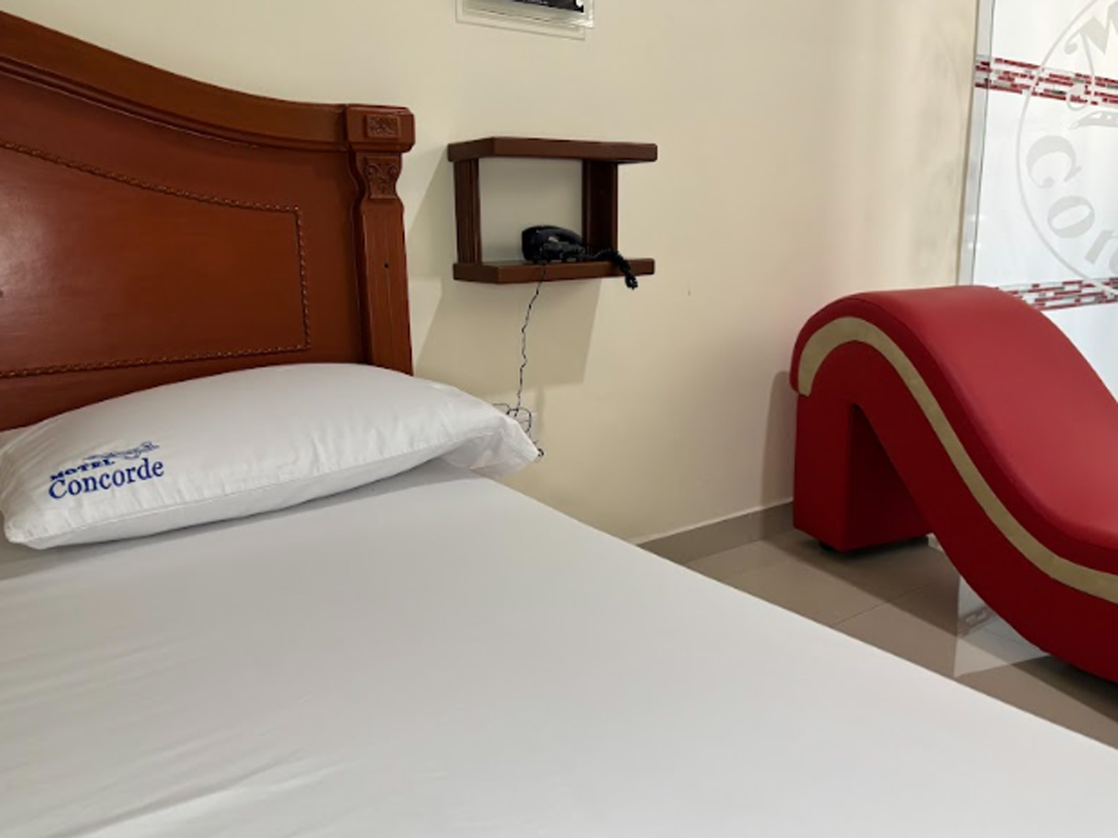 Cama